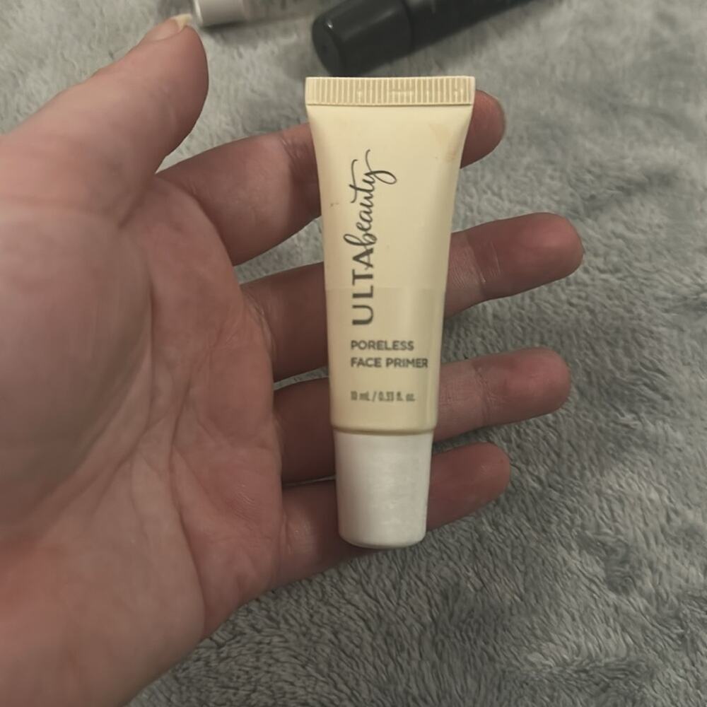 Skincare Set with Bag - Picture 6 of 7